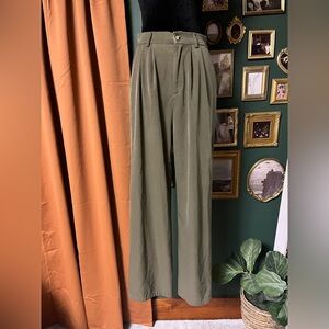 Women’s Olive Green Wide-Leg Pants